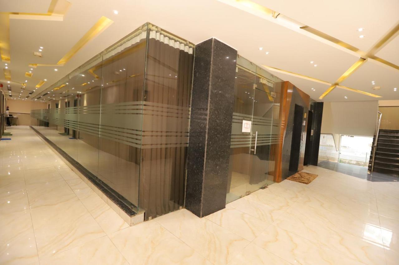 Hotel Stanley By Foxi Group- Near Delhi International Airport Нью-Дели Экстерьер фото